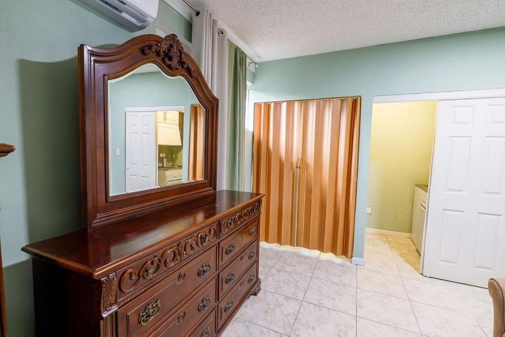 Private Suite In North Miami North Miami Beach Dış mekan fotoğraf